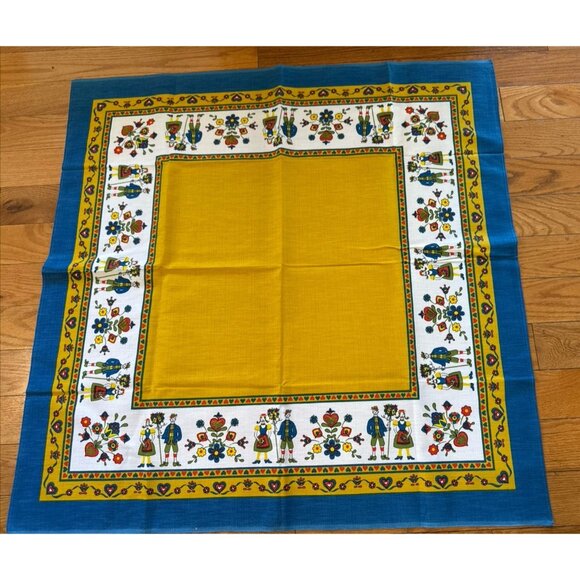 Vintage Tablecloth Pennsylvania Dutch Print 35” x 35” - Picture 10 of 10